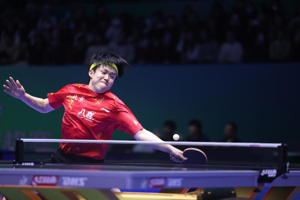 杨瀚森一战登顶热搜，7词条百万搜索，韩乔生：天赋一览无余